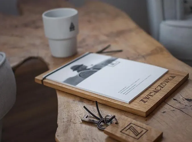 兹维加克左沃卡住宿加早餐旅馆 住宿加早餐酒店 3*