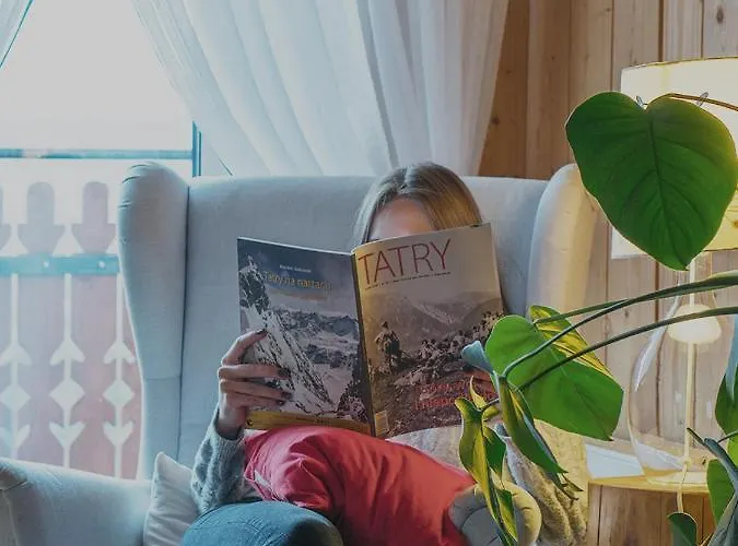 兹维加克左沃卡住宿加早餐旅馆 住宿加早餐酒店 3*