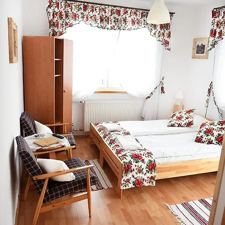 Zwijaczowka Отель типа 