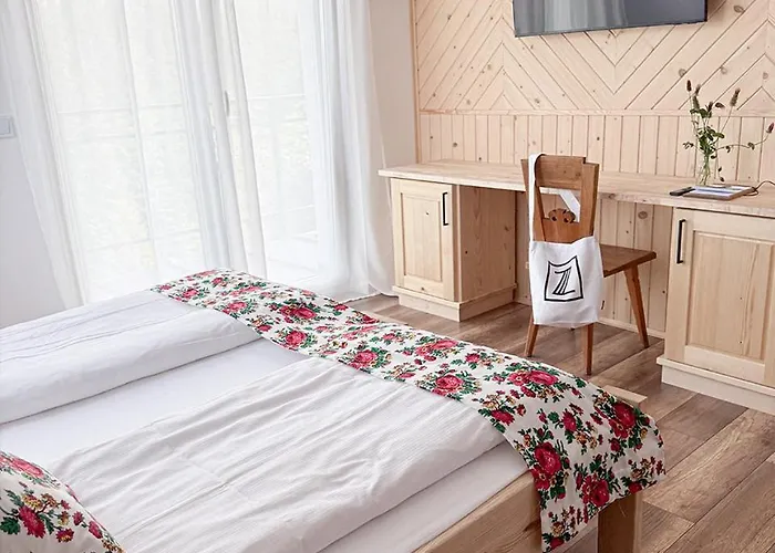 Zwijaczowka 3* ザコパネ